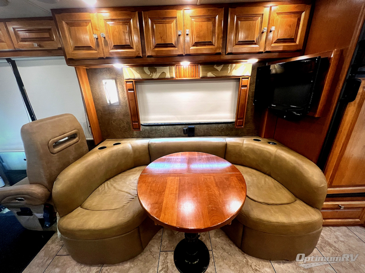 2014 Tiffin Allegro Breeze 28 BR Photo 14