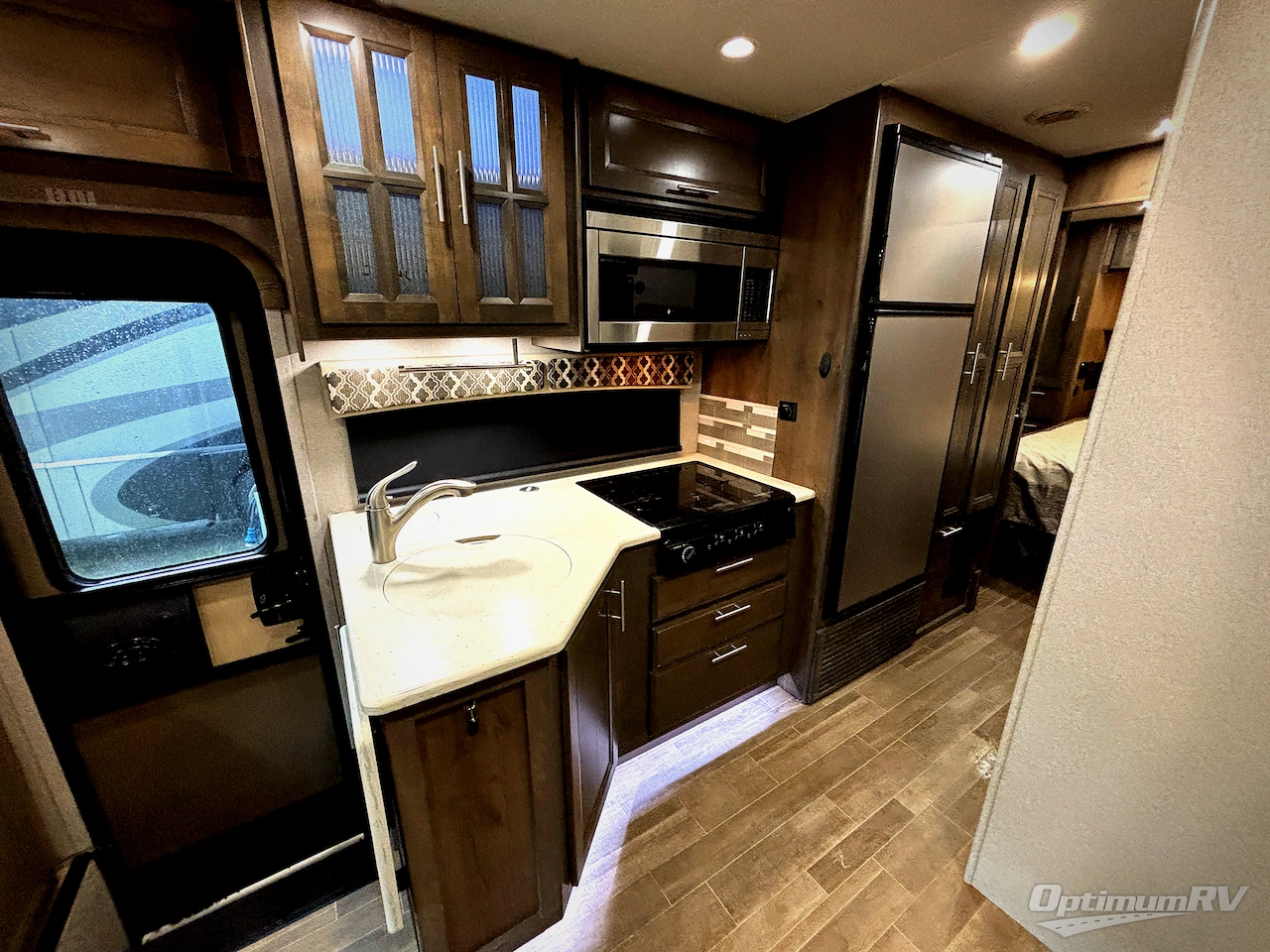 2020 Dynamax Isata 5 36DS Photo 13