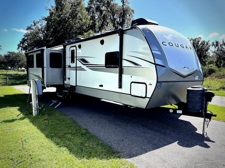 2024 Keystone Cougar Half-Ton 33RLI RV Photo 1