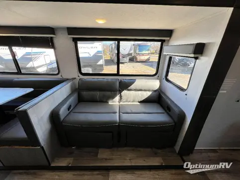 2022 Dutchmen Coleman Light 2755BH RV Photo 2