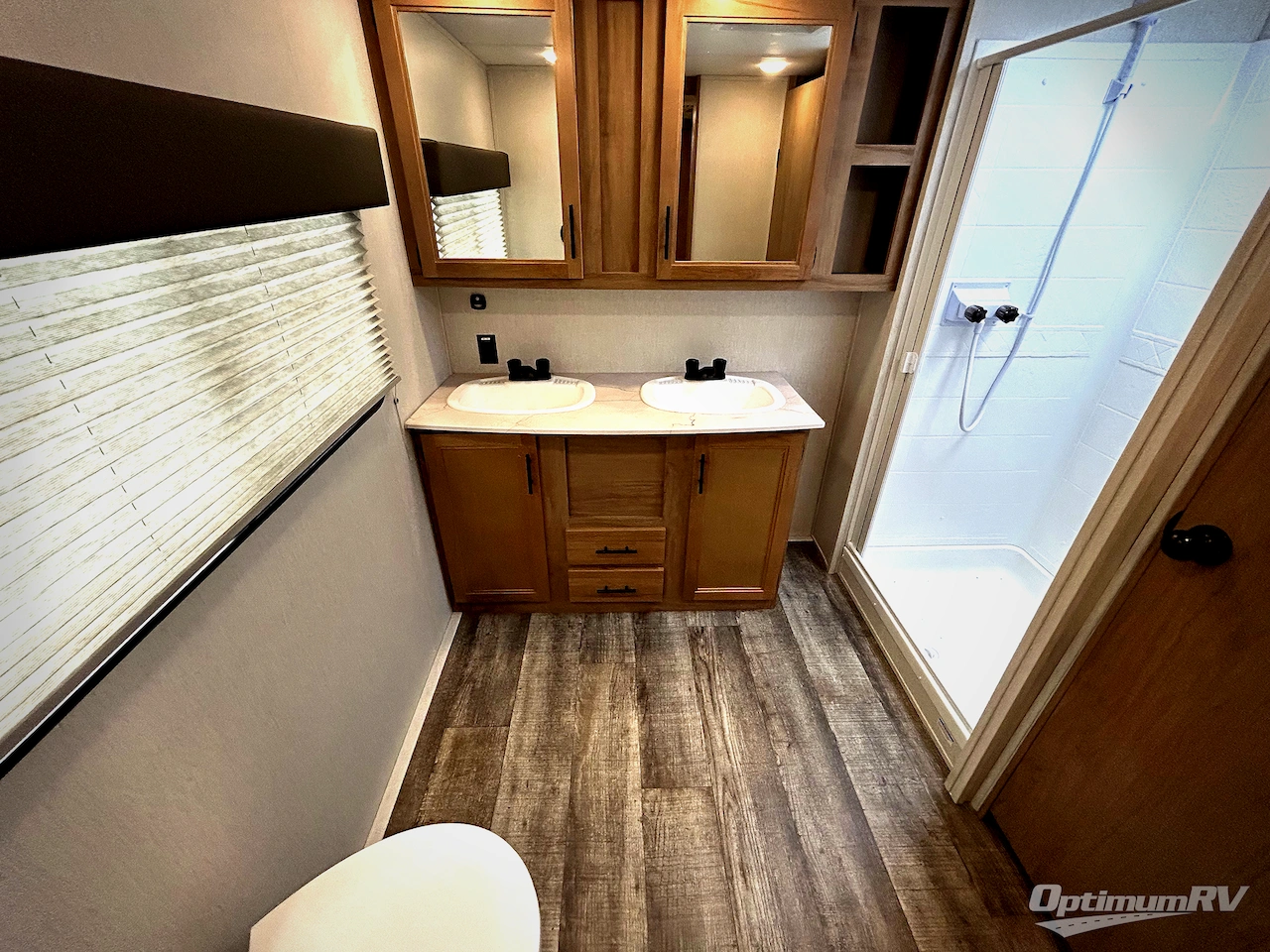 2023 Forest River Cherokee Arctic Wolf Suite 3910 Photo 22