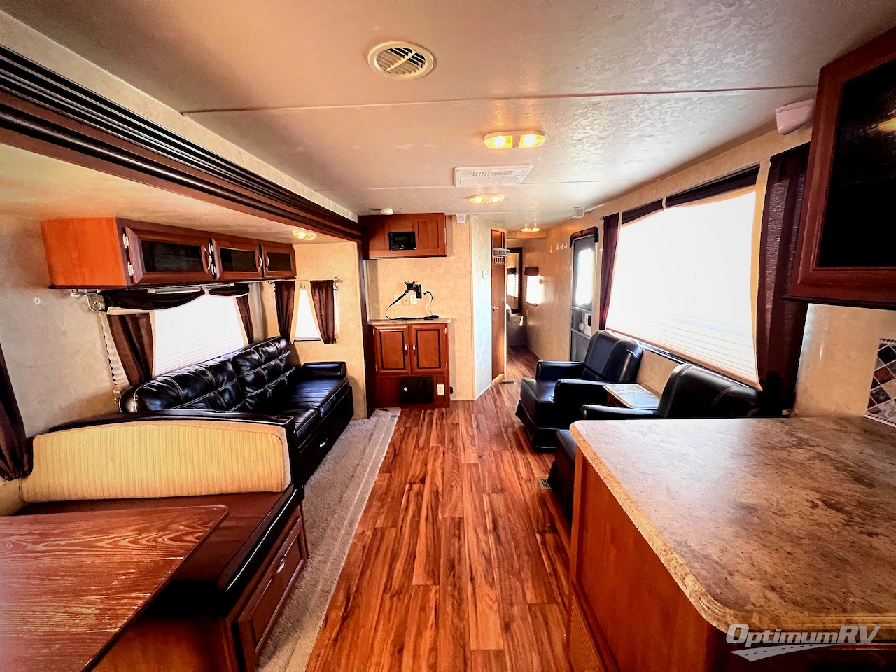 2015 Forest River Wildwood 27RKSS Photo 9