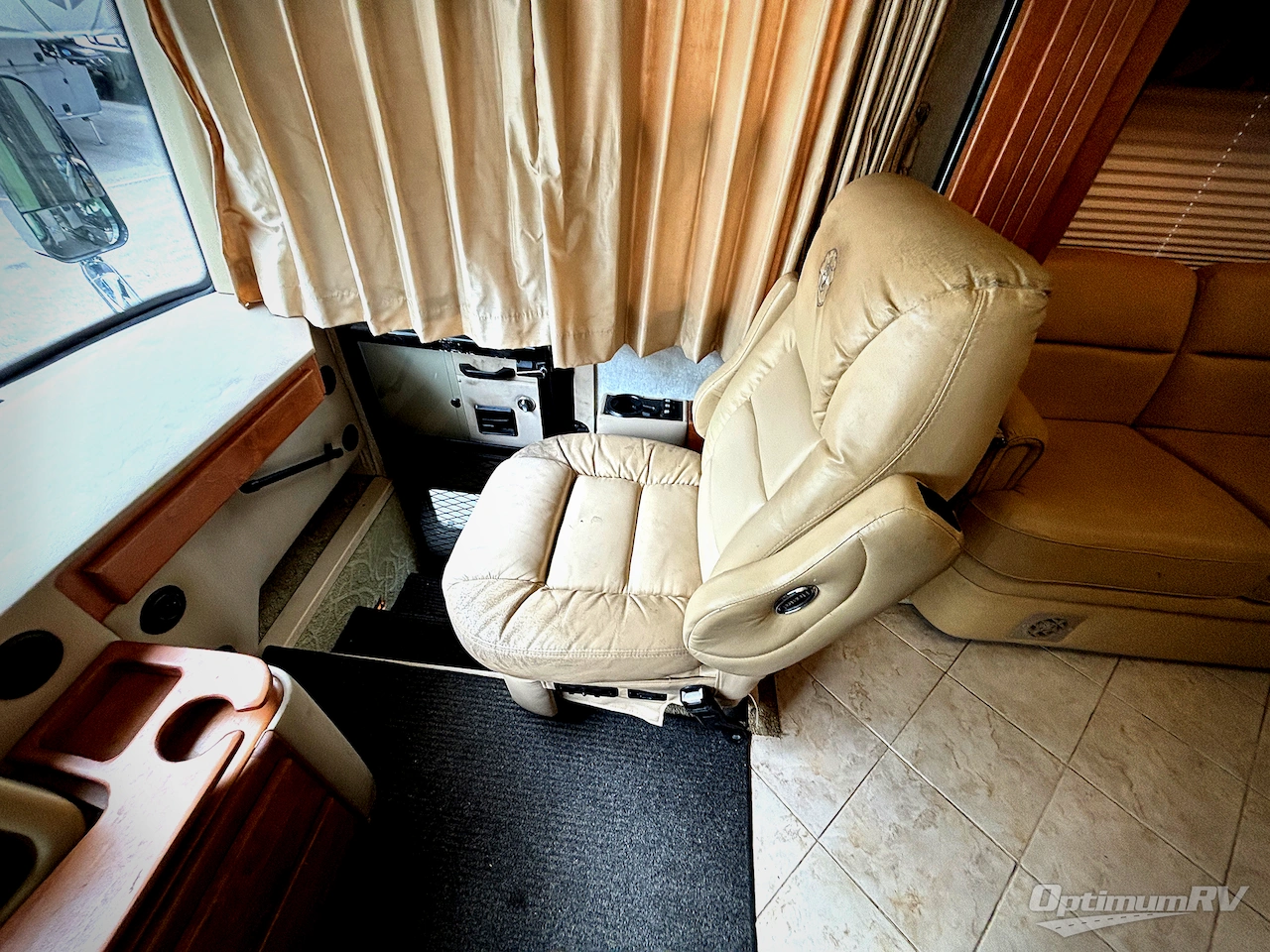 2007 Tiffin Phaeton 40 QSH Photo 9