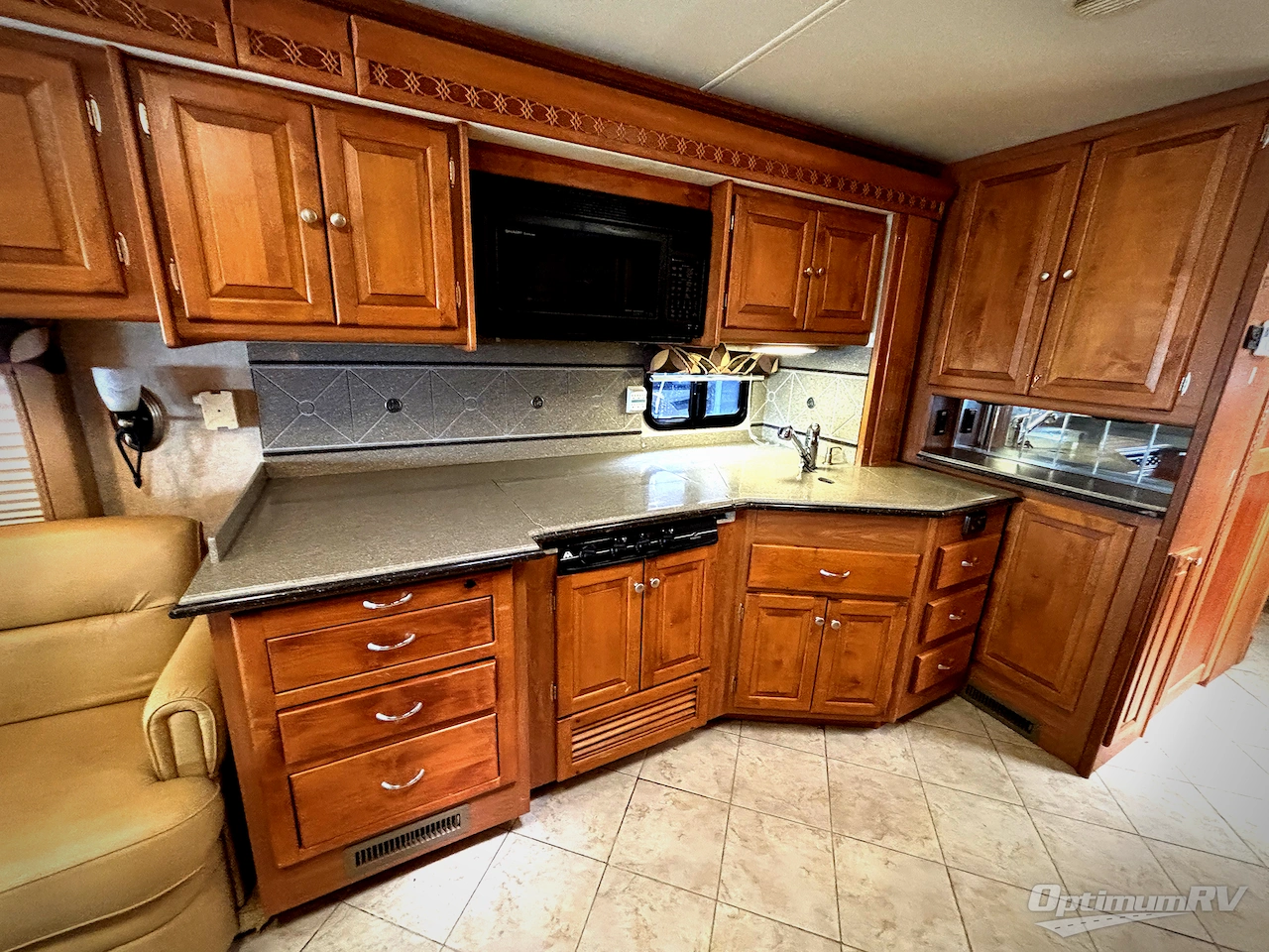 2007 Tiffin Phaeton 40 QSH Photo 12