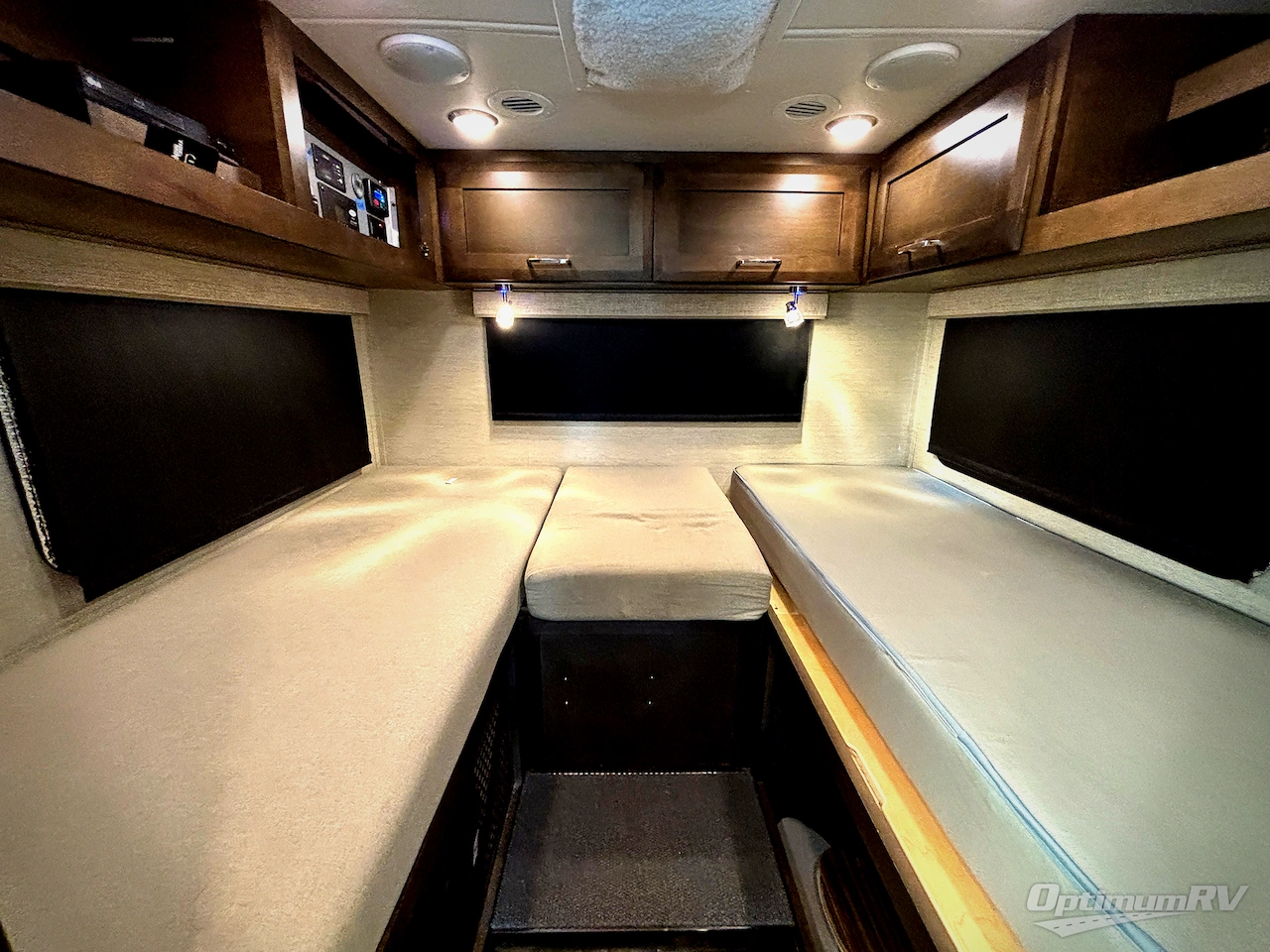 2021 Tiffin Wayfarer 25LW Photo 16