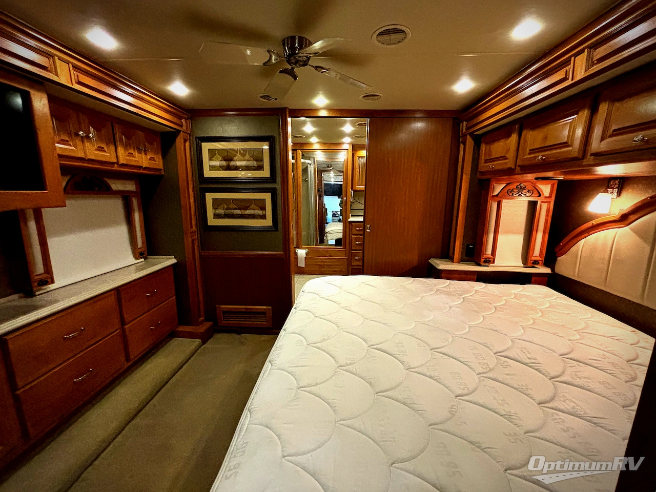 2013 Tiffin Phaeton 40QBH Photo 16