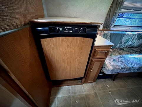 2004 Hi-Lo Trailer Towlite 17T RV Floorplan Photo