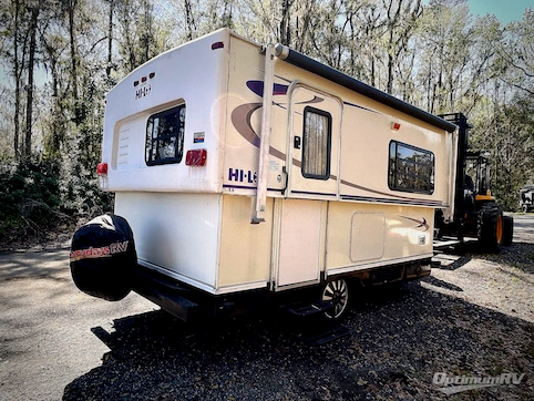 2004 Hi-Lo Trailer Towlite 17T RV Photo 2