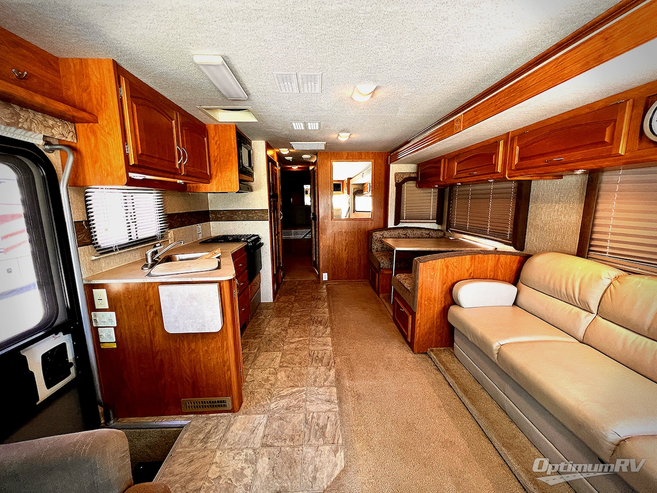 2008 Fleetwood Terra LX 34N Photo 6