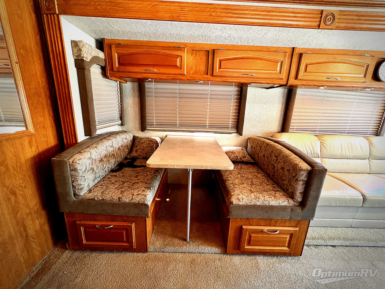 2008 Fleetwood Terra LX 34N Photo 10