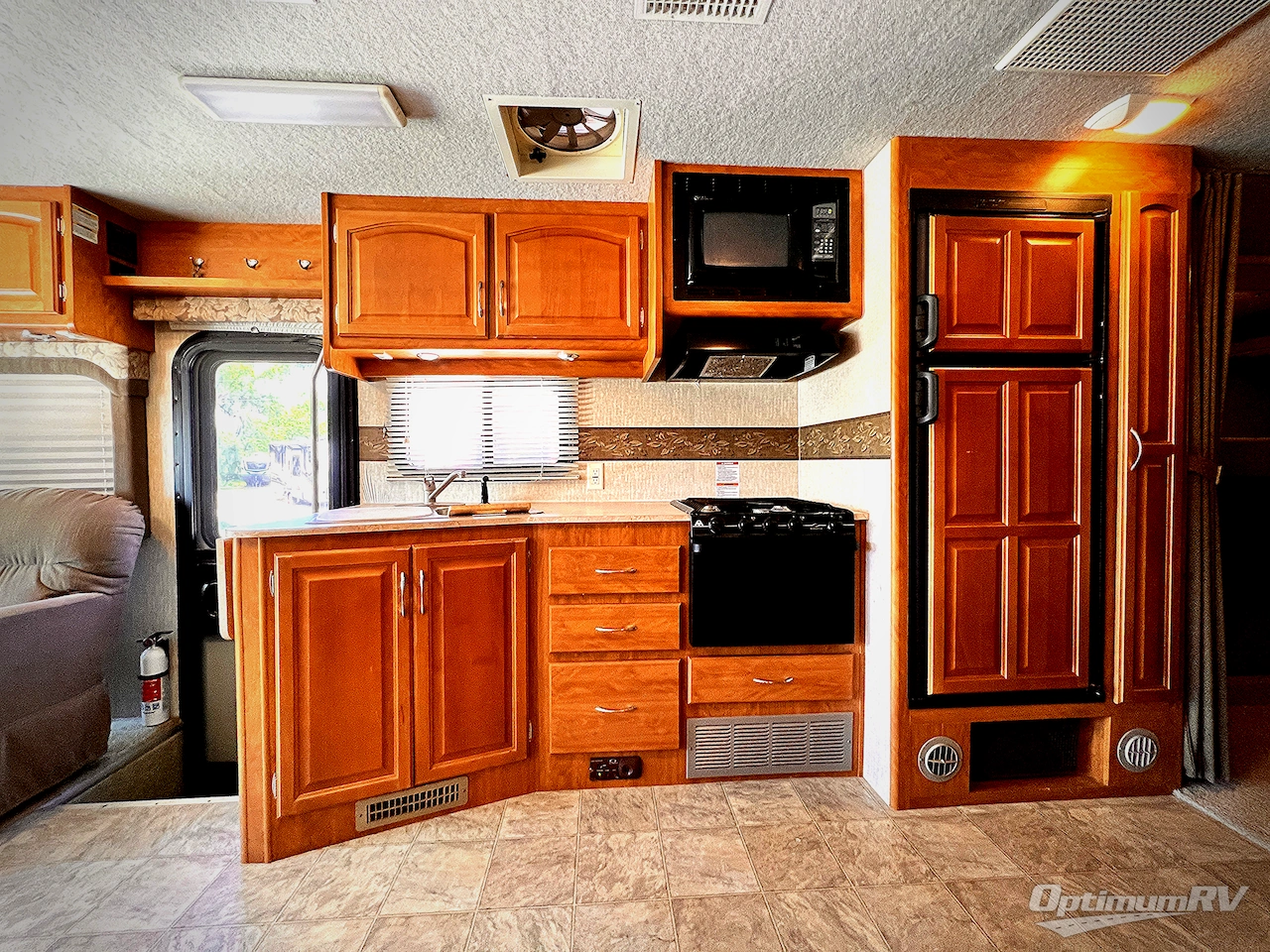 2008 Fleetwood Terra LX 34N Photo 11
