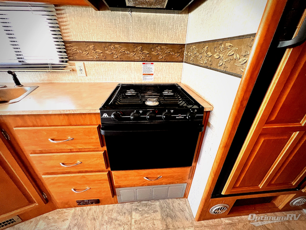 2008 Fleetwood Terra LX 34N Photo 13