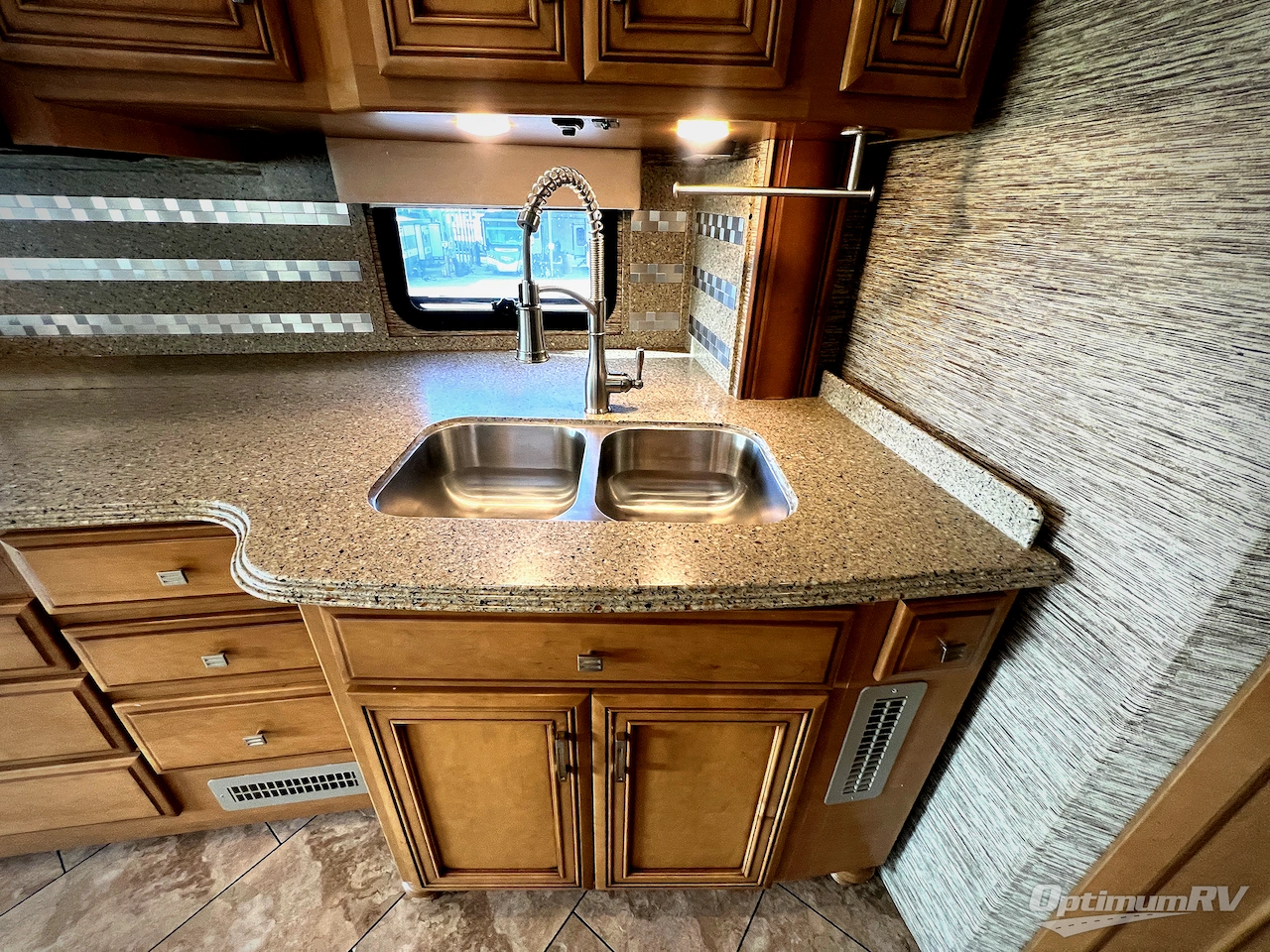 2016 Newmar Ventana 3709 Photo 14