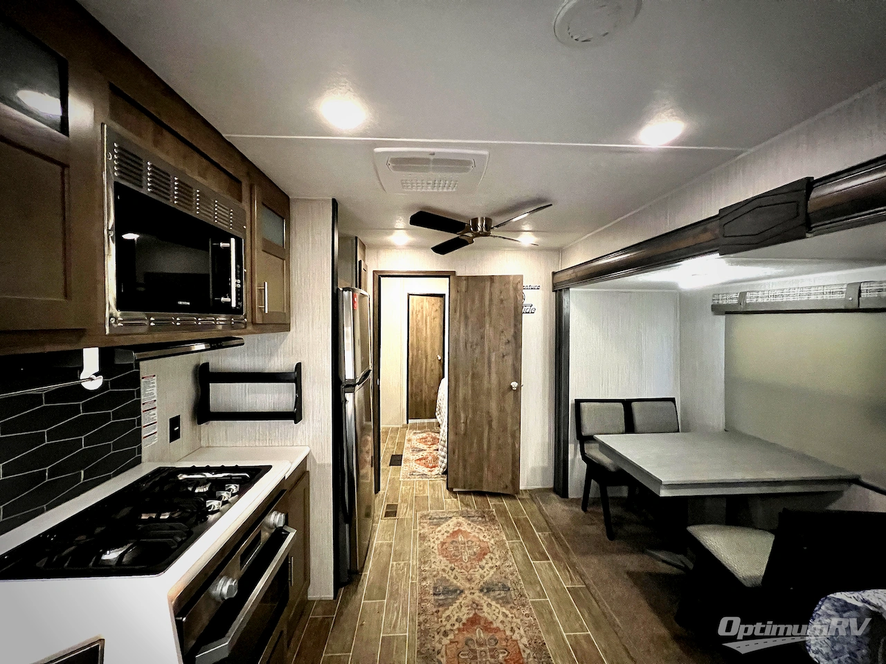 2021 Palomino Puma Destination 39DBT Photo 5