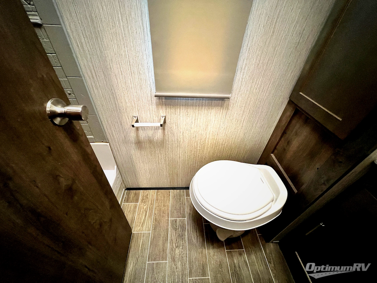 2021 Palomino Puma Destination 39DBT Photo 25