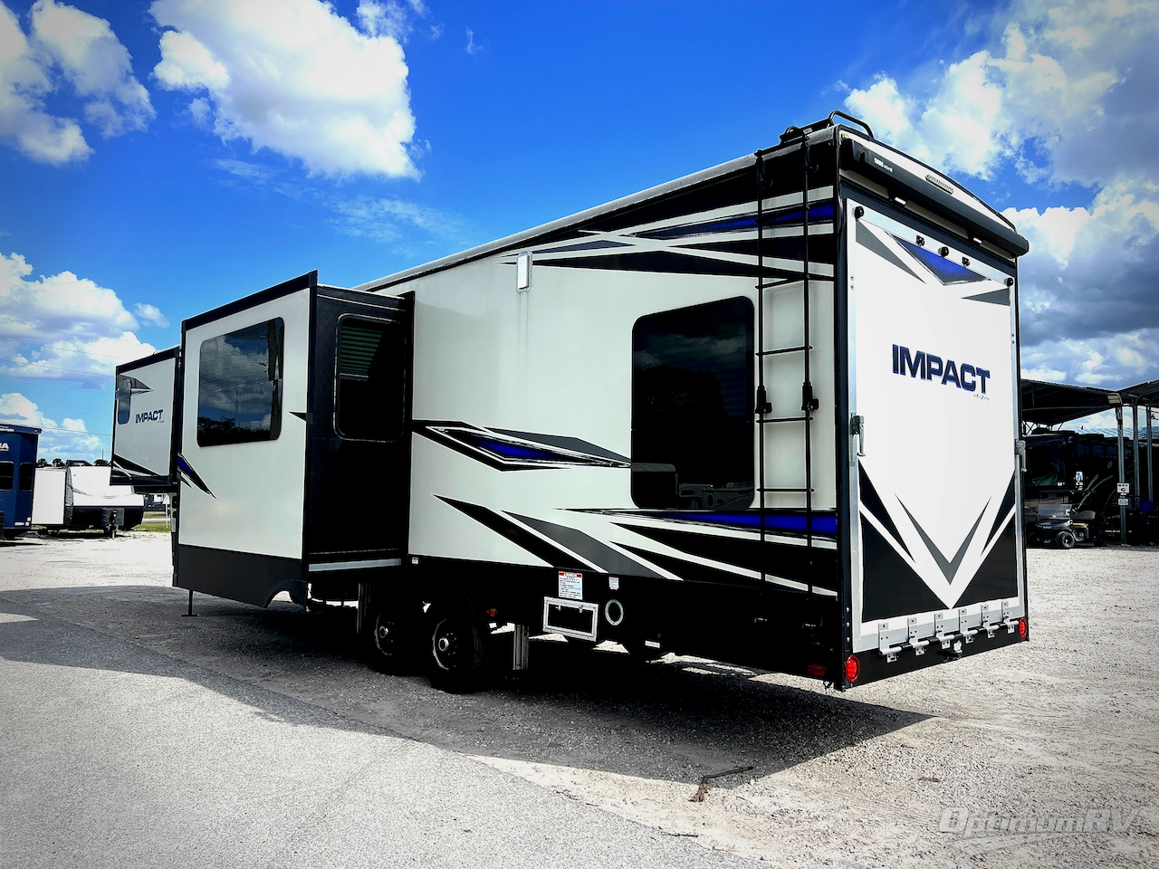 2018 Keystone Impact 351 Photo 2