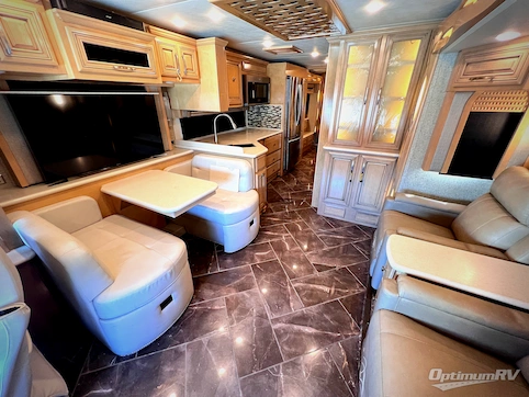 2018 Newmar New Aire 3343 RV Photo 2