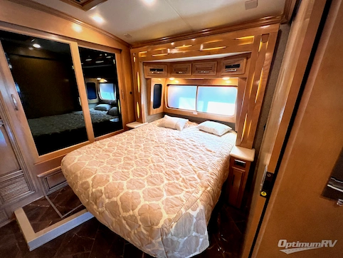 2018 Newmar New Aire 3343 RV Photo 3
