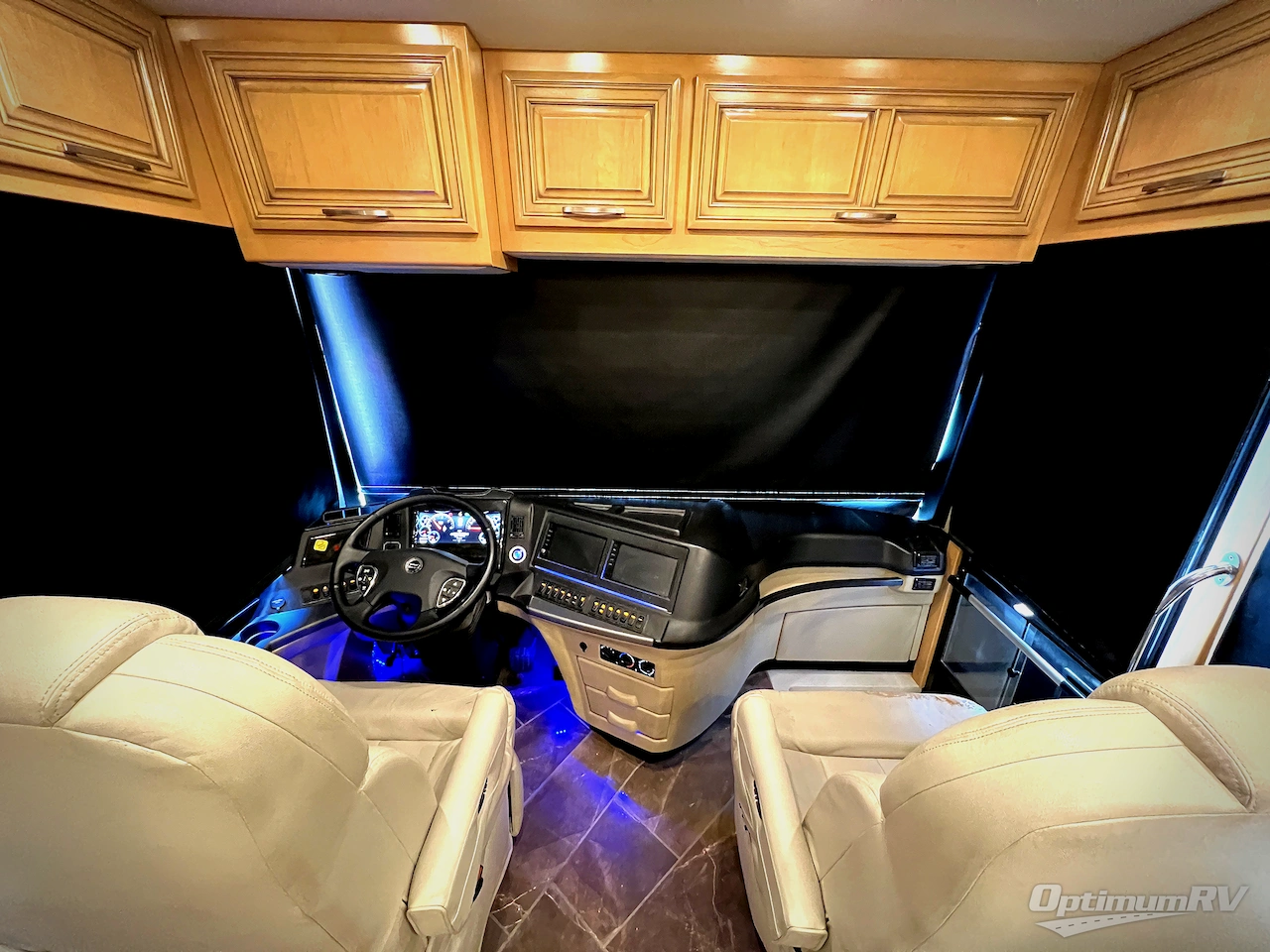 2018 Newmar New Aire 3343 Photo 6