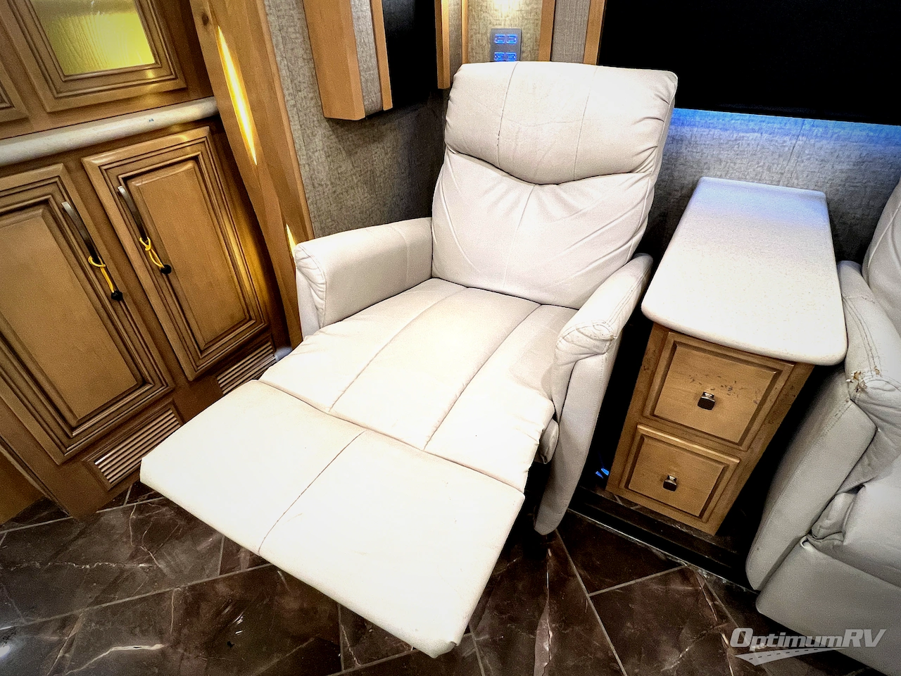 2018 Newmar New Aire 3343 Photo 13