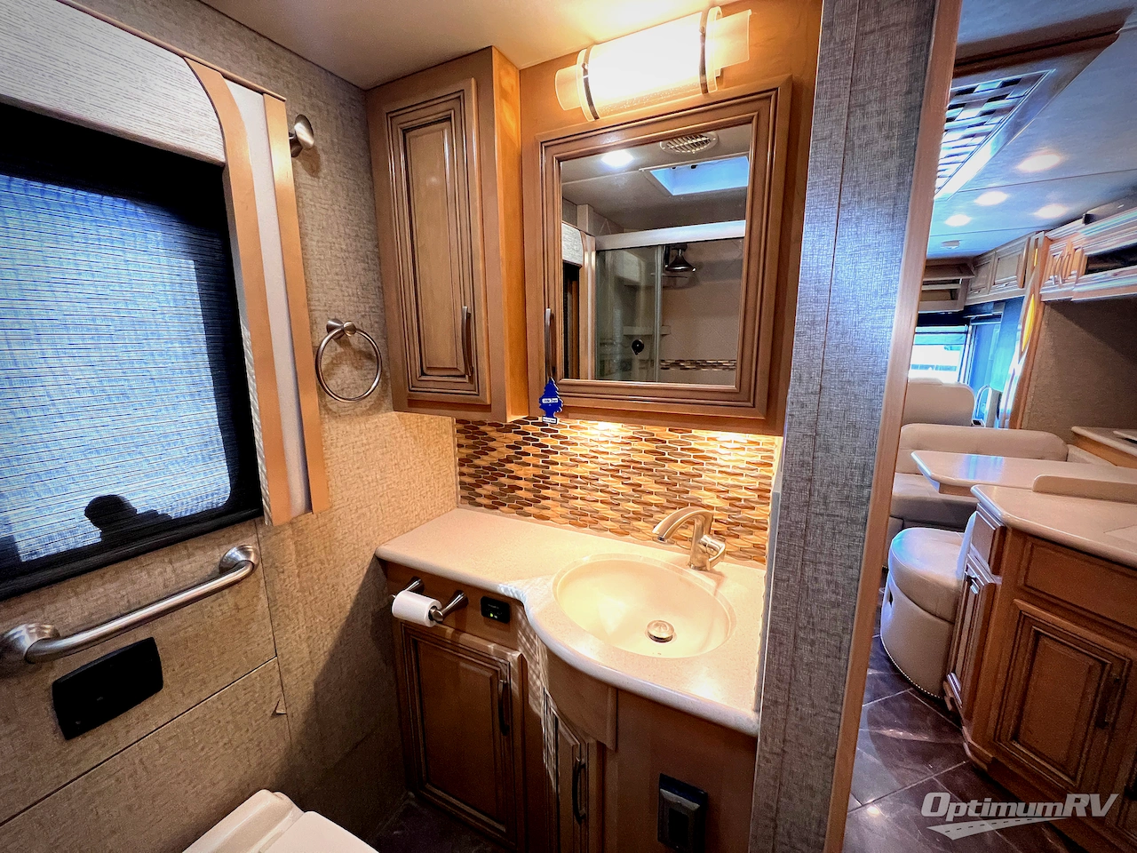 2018 Newmar New Aire 3343 Photo 7