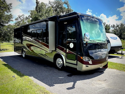 Used 2015 Tiffin Allegro Breeze 32 BR Featured Photo