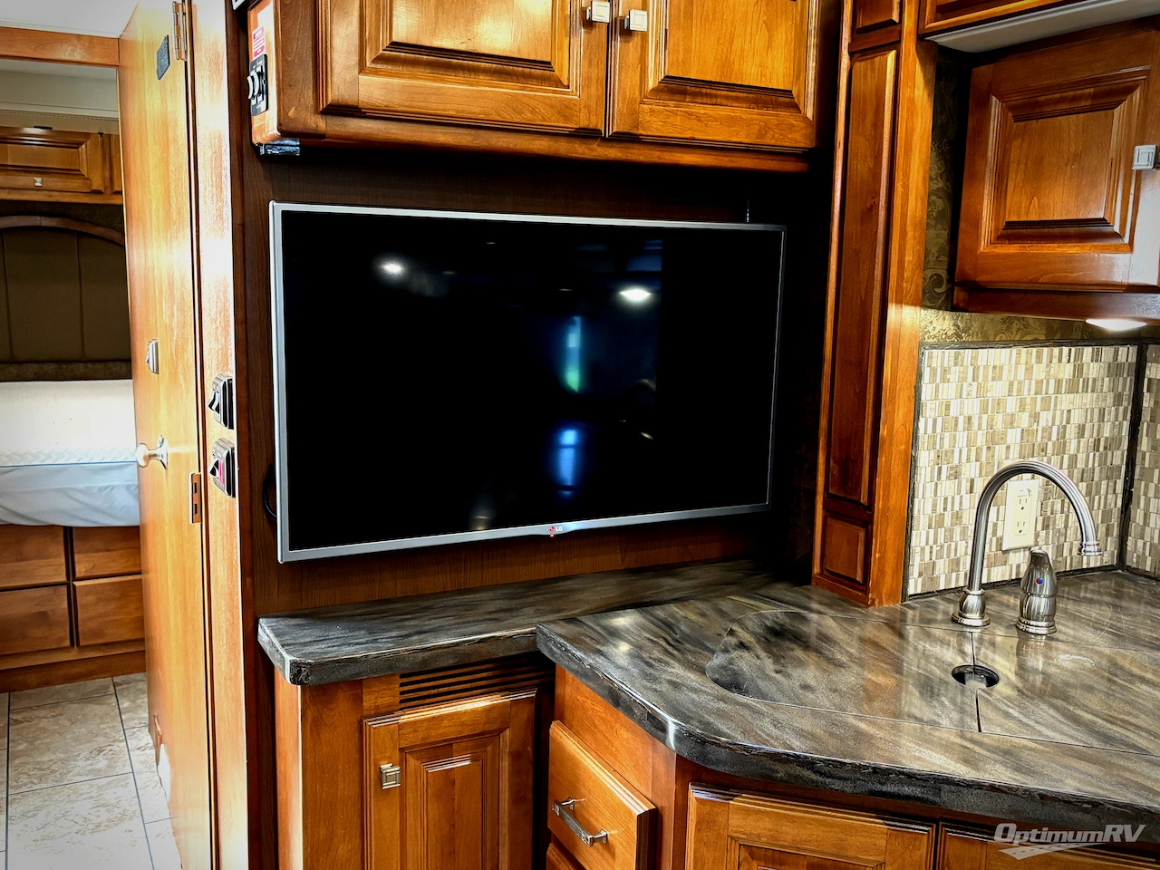 2015 Tiffin Allegro Breeze 32 BR Photo 12