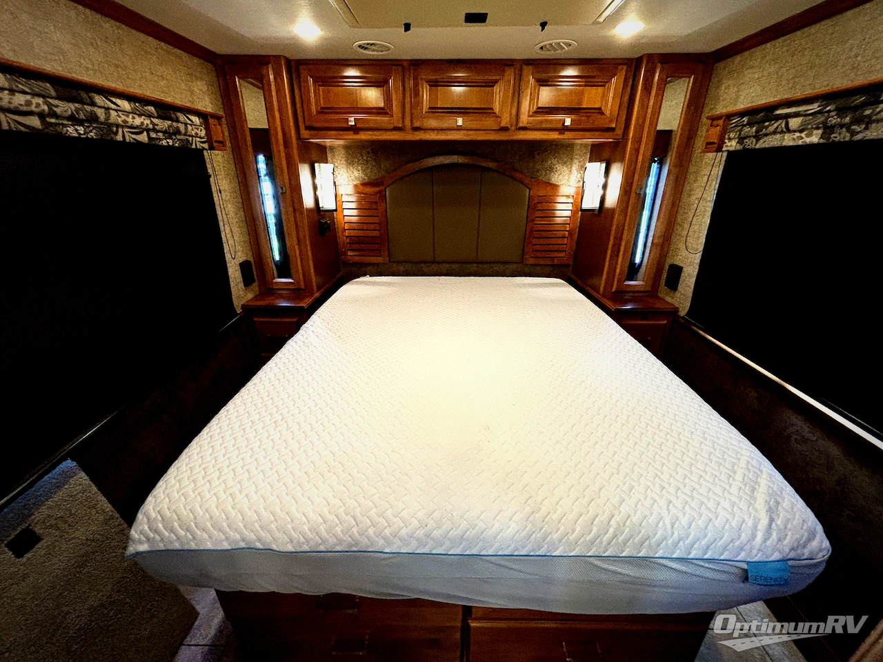 2015 Tiffin Allegro Breeze 32 BR Photo 20