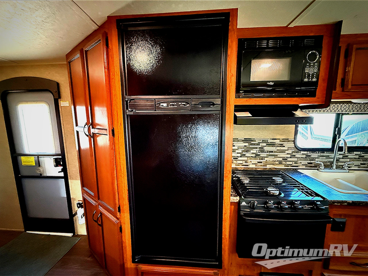 2016 Starcraft Launch Ultra Lite 24RLS Photo 8