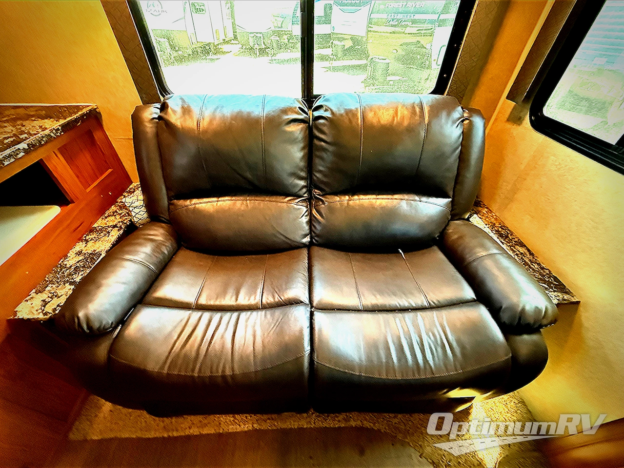 2016 Starcraft Launch Ultra Lite 24RLS Photo 9