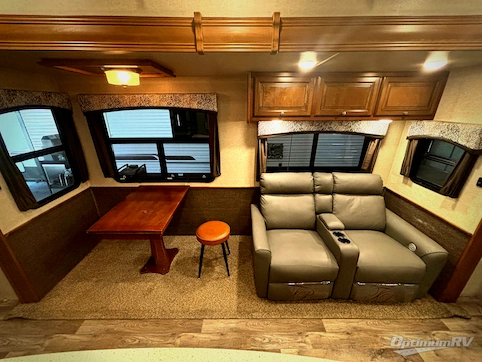 2018 Heartland Bighorn Traveler 39MB RV Photo 2