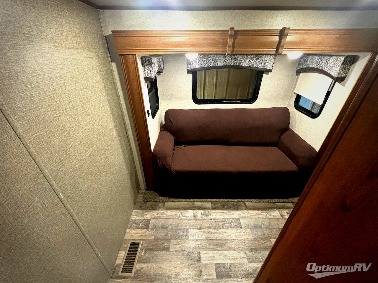 2018 Heartland Bighorn Traveler 39MB Photo 8