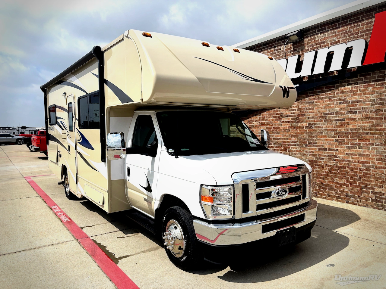 2025 Winnebago Minnie Winnie 25B Photo 1
