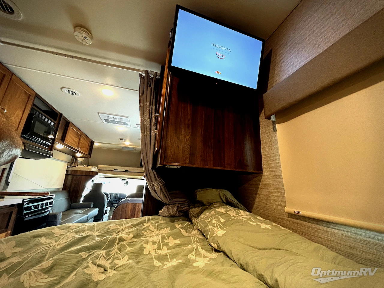 2025 Winnebago Minnie Winnie 25B Photo 13