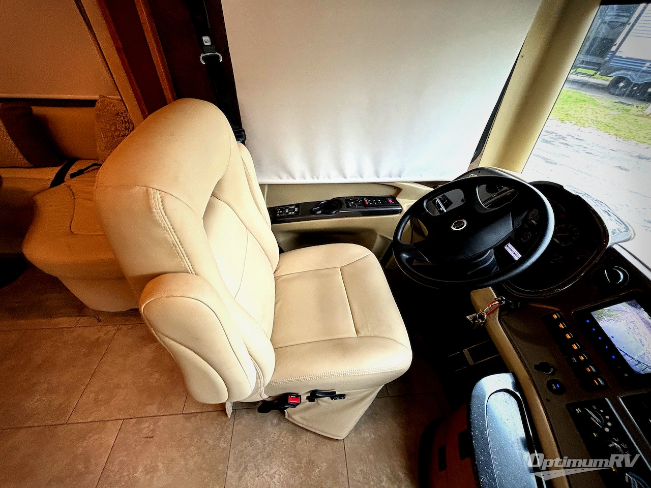 2014 Tiffin Allegro RED 38QBA Photo 7