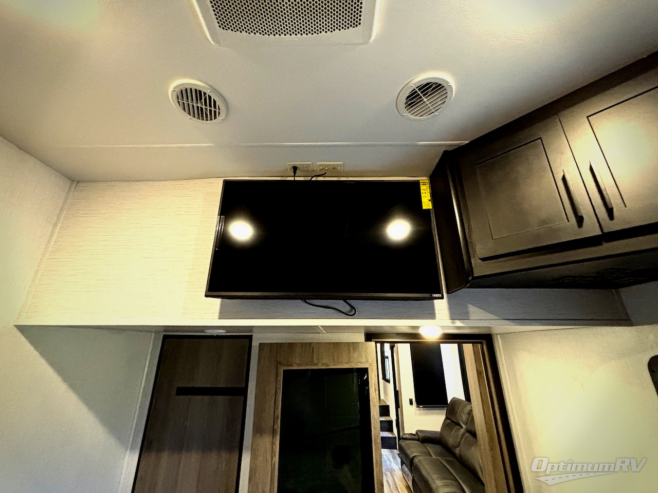 2022 Heartland Road Warrior 375 Photo 20