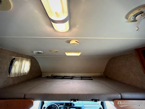 2016 Winnebago Minnie Winnie 27Q RV Photo 3