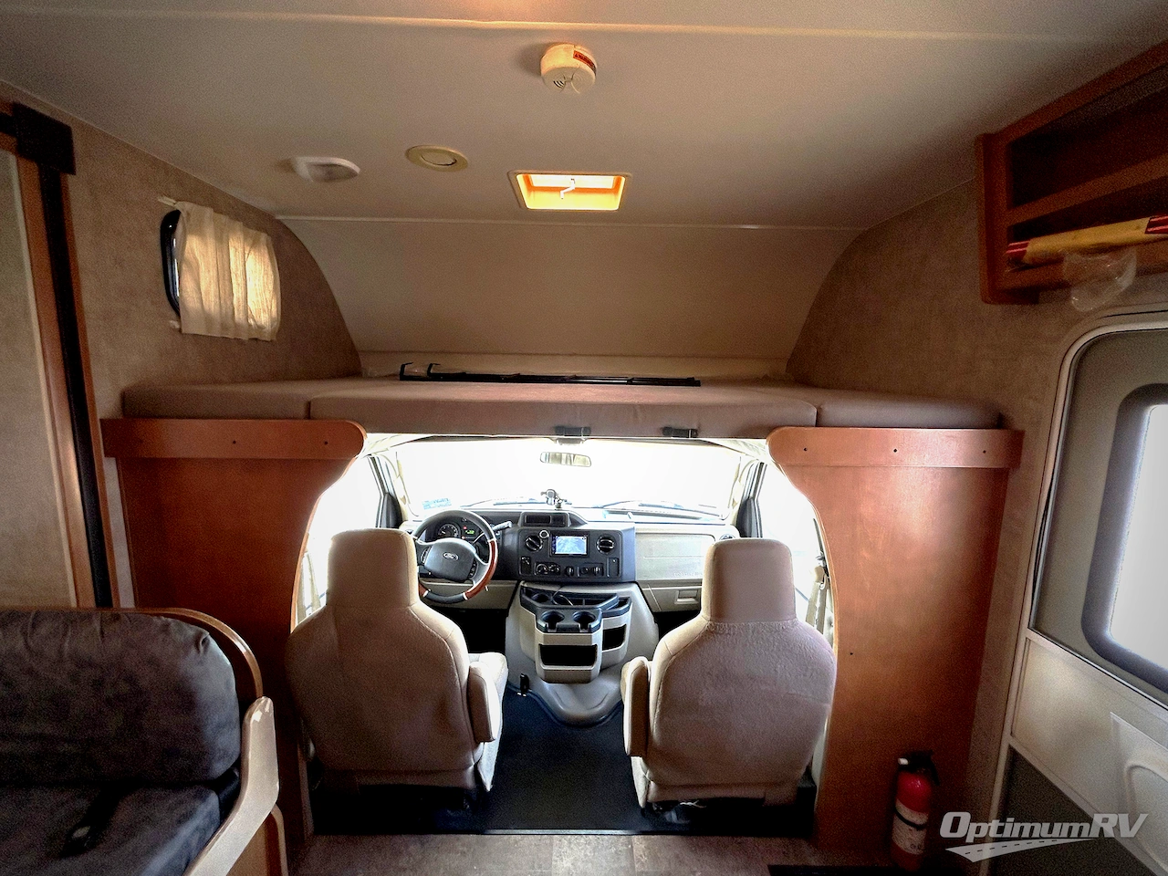 2016 Winnebago Minnie Winnie 27Q Photo 10