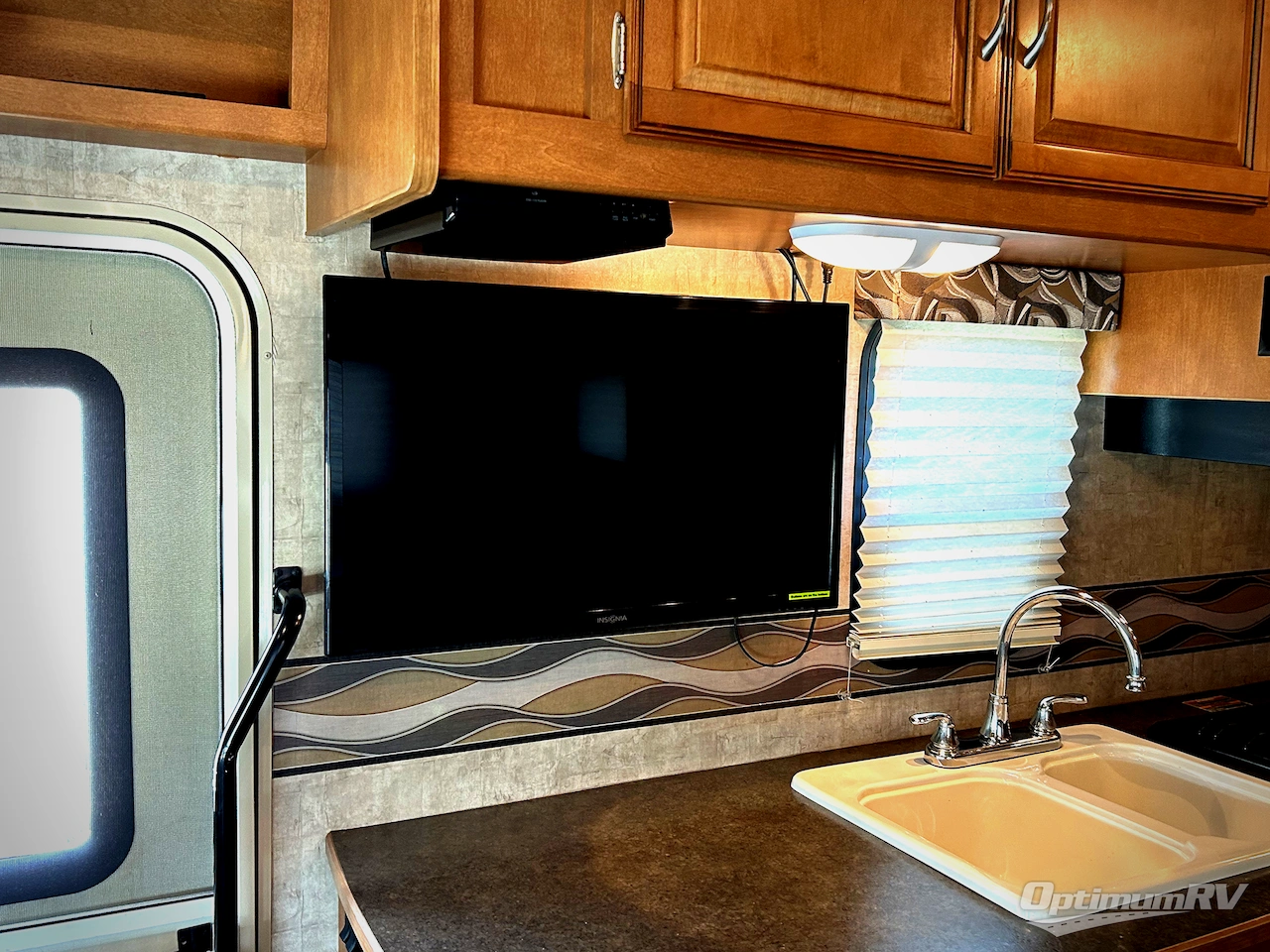 2016 Winnebago Minnie Winnie 27Q Photo 13