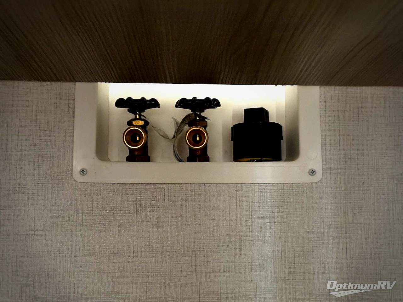 2025 East To West Della Terra 312BH Photo 16