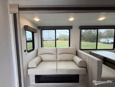 2025 East To West Della Terra 262BH RV Photo 2