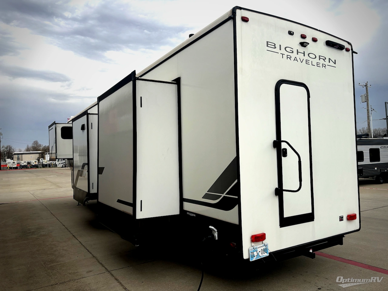 2023 Heartland Bighorn Traveler 37DB Photo 3