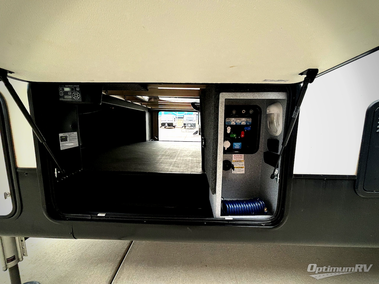 2023 Heartland Bighorn Traveler 37DB Photo 29