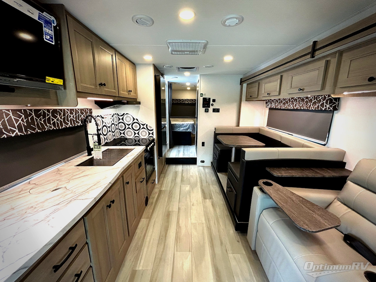 2026 Forest River Sunseeker 3010DS Photo 4