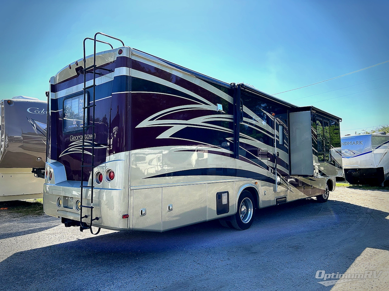 2012 Forest River Georgetown XL 378TS Photo 2