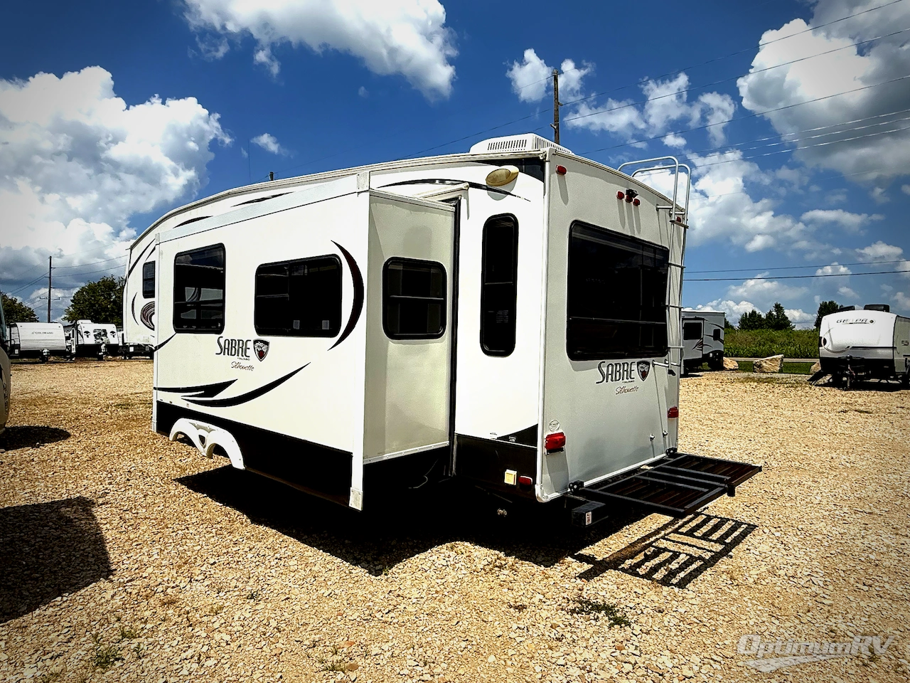 2014 Palomino Sabre Silhouette 281RLDS Photo 3