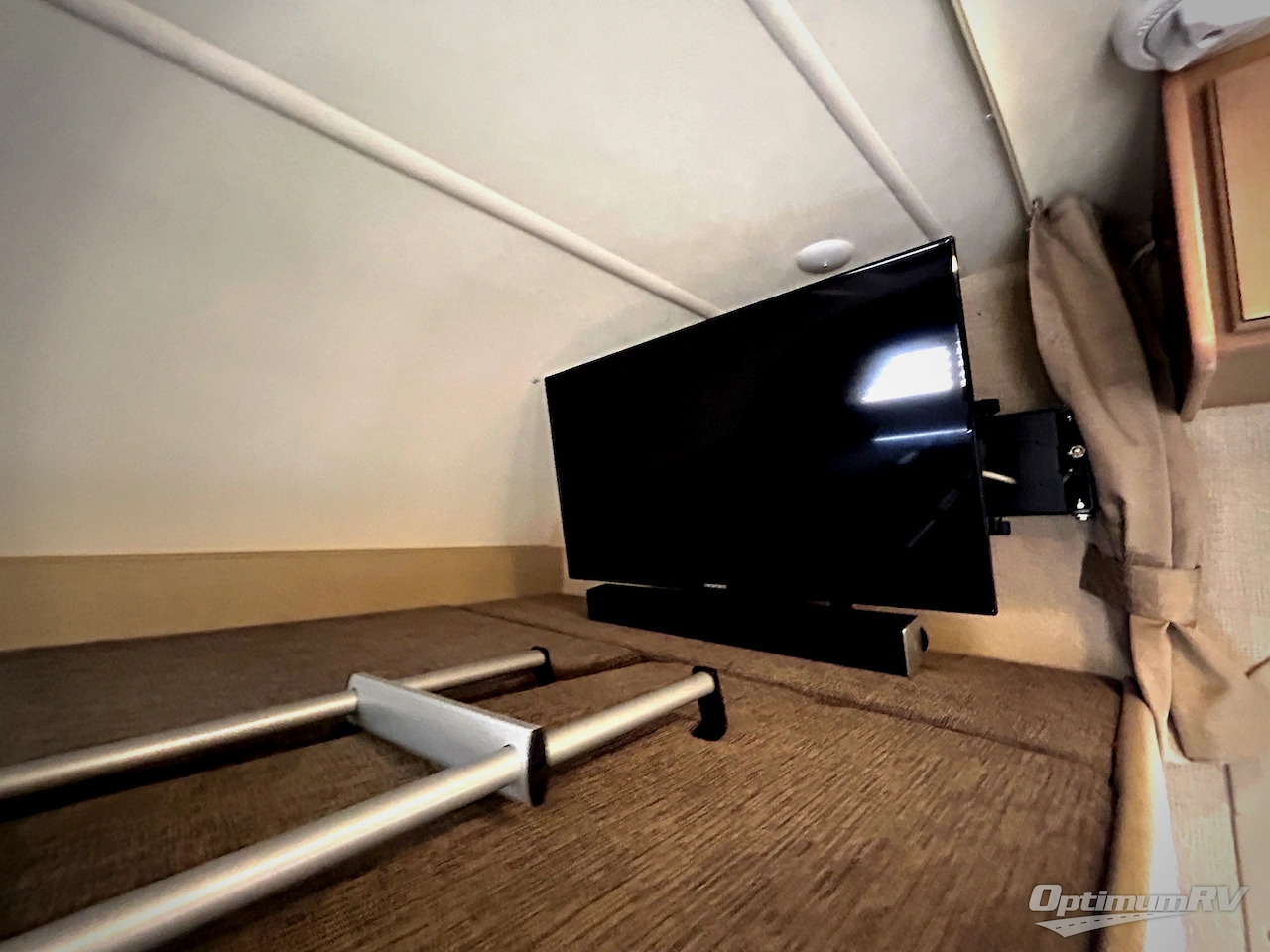 2019 Thor Four Winds 22B Photo 11