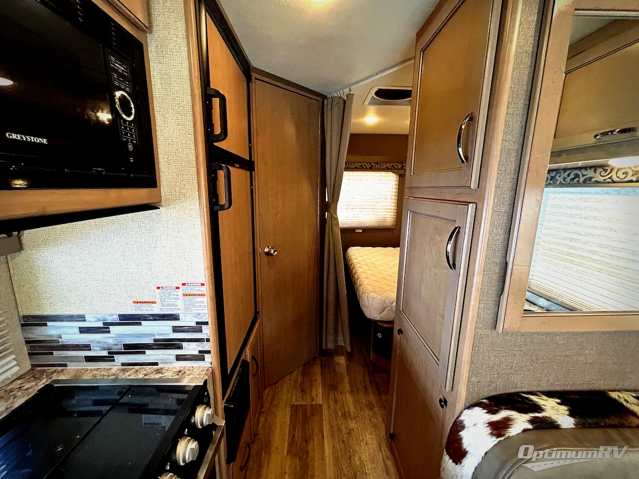 2019 Thor Four Winds 22B Photo 14