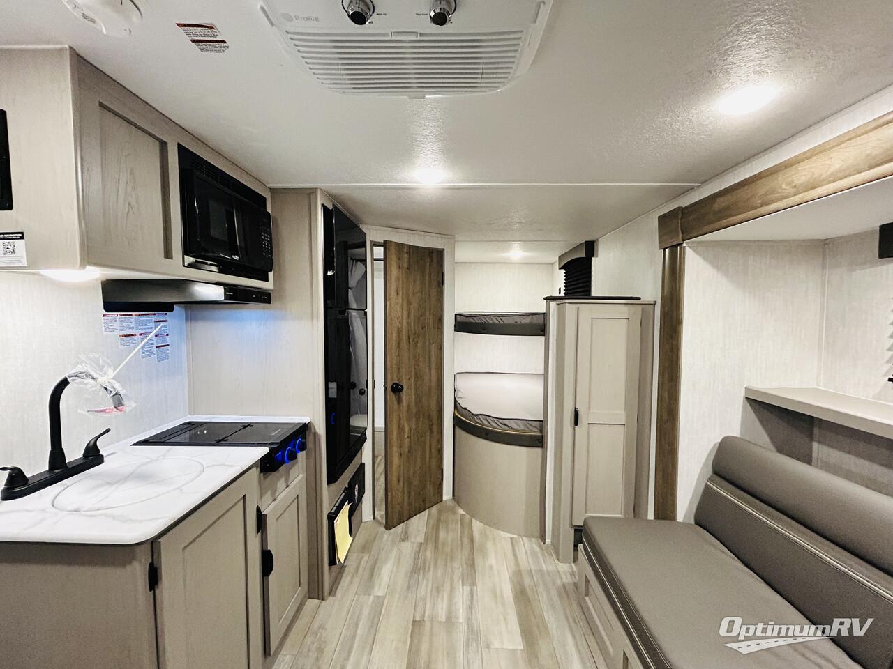 2025 Forest River Viking 4K Series 18DBS Photo 4
