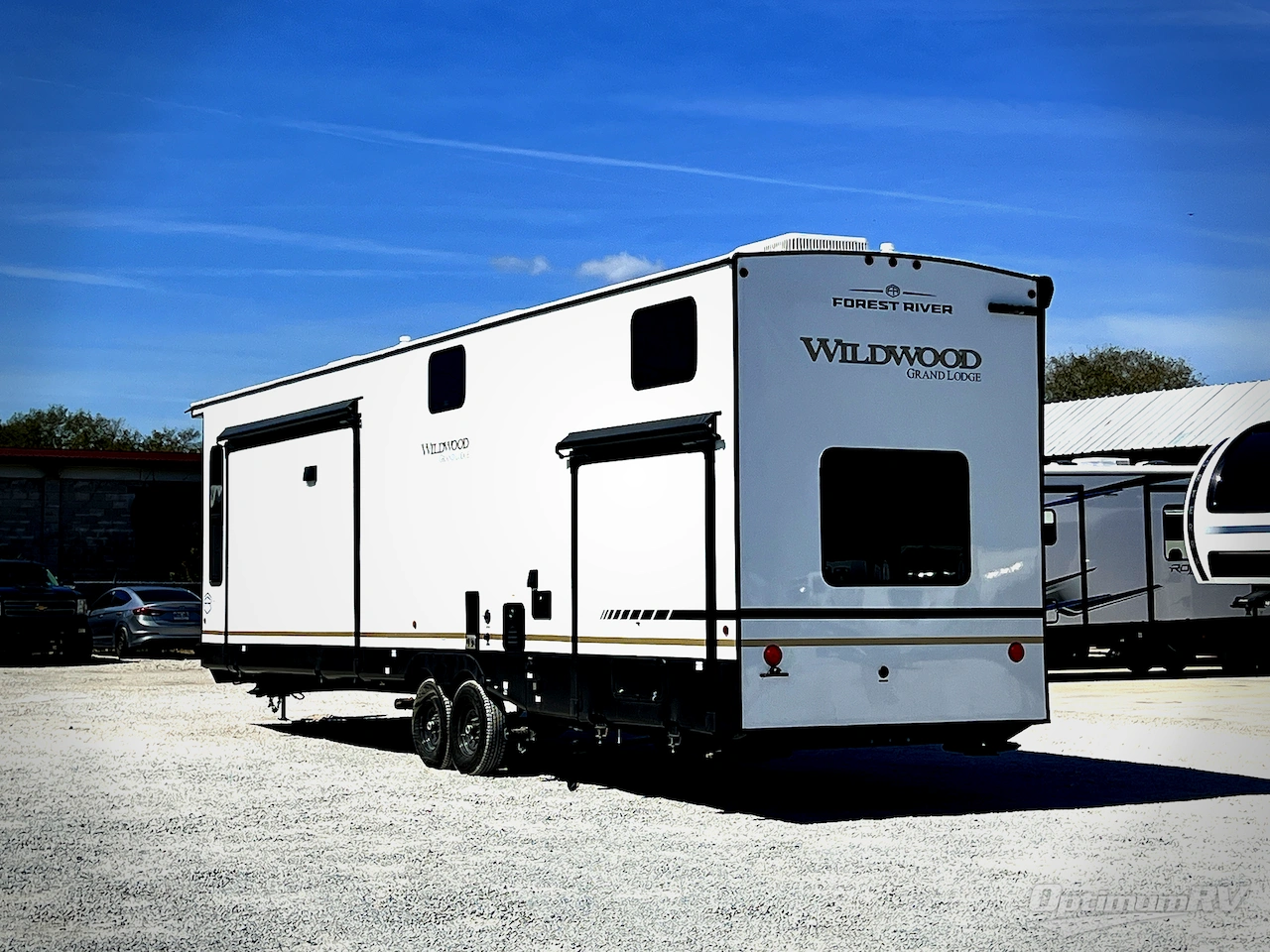 2026 Forest River Wildwood Grand Lodge 42FLDL Photo 3